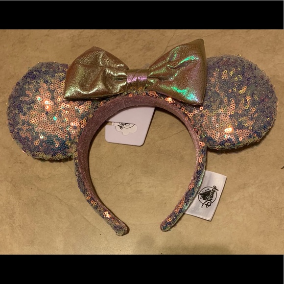 Disney Accessories - Disney Parks Minnie Mouse Ears Headband Pink and Purple Earidescent NEW w/ Tag